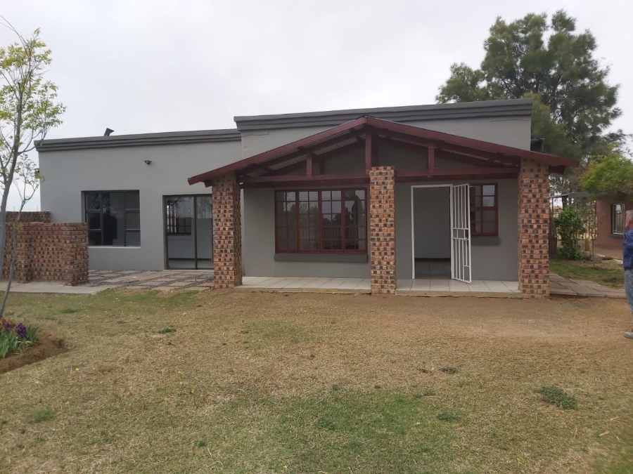 To Let 3 Bedroom Property for Rent in Roodewal Free State